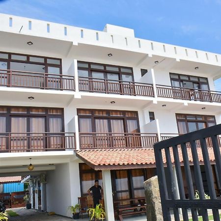 Arrow Beach Resort Bussa Extérieur photo